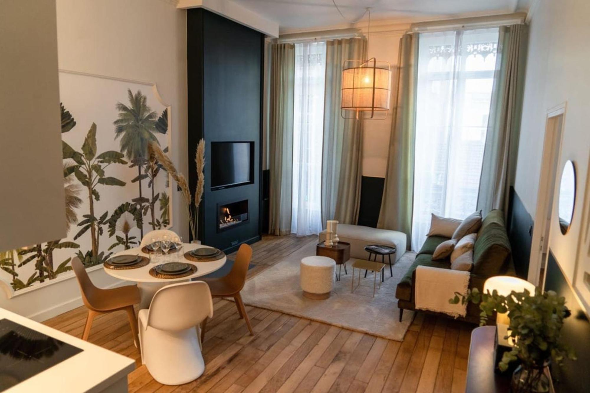 סן-אטיין Beige Hospitalite - Coco - Hypercentre-2Chambres-Parking-Zen מראה חיצוני תמונה